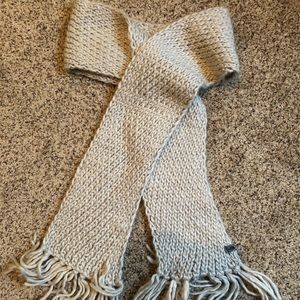 Tan North Face Scarf! 🧣🌟FiNaL PrIcE!🌟